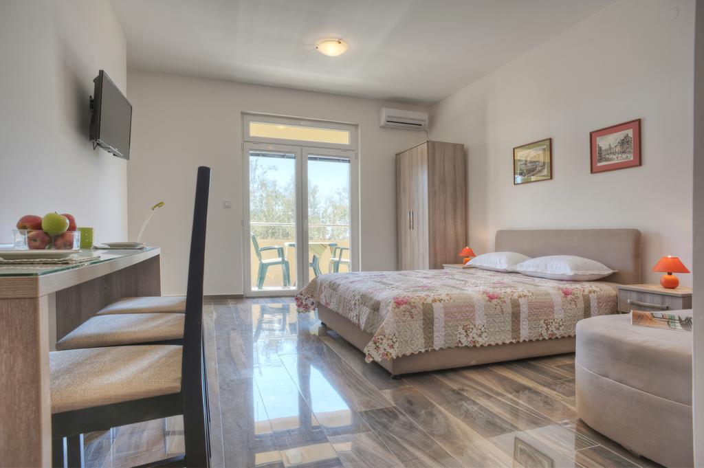 Apartmani Agape Petrovac Zewnętrze zdjęcie